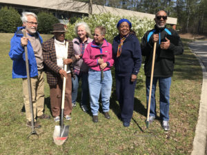 Cover photo for Master Gardener Volunteer Class Begins September 6